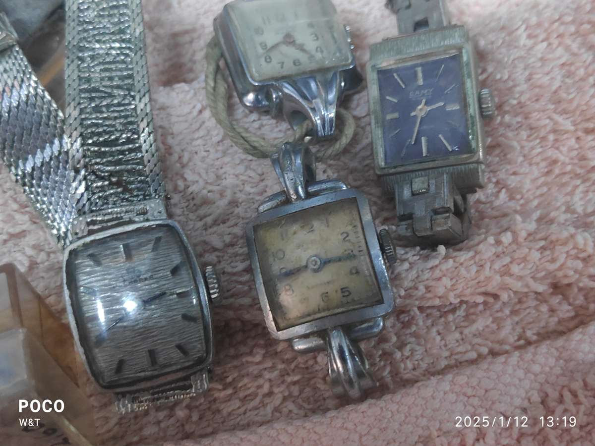 Ladies Mixed lot of watches for spares or repair