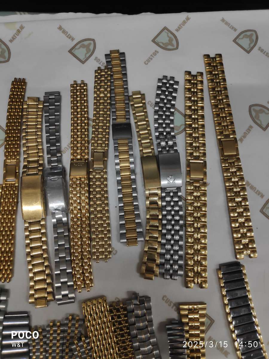 Mixed lot of NEW ladies and gent bracelets