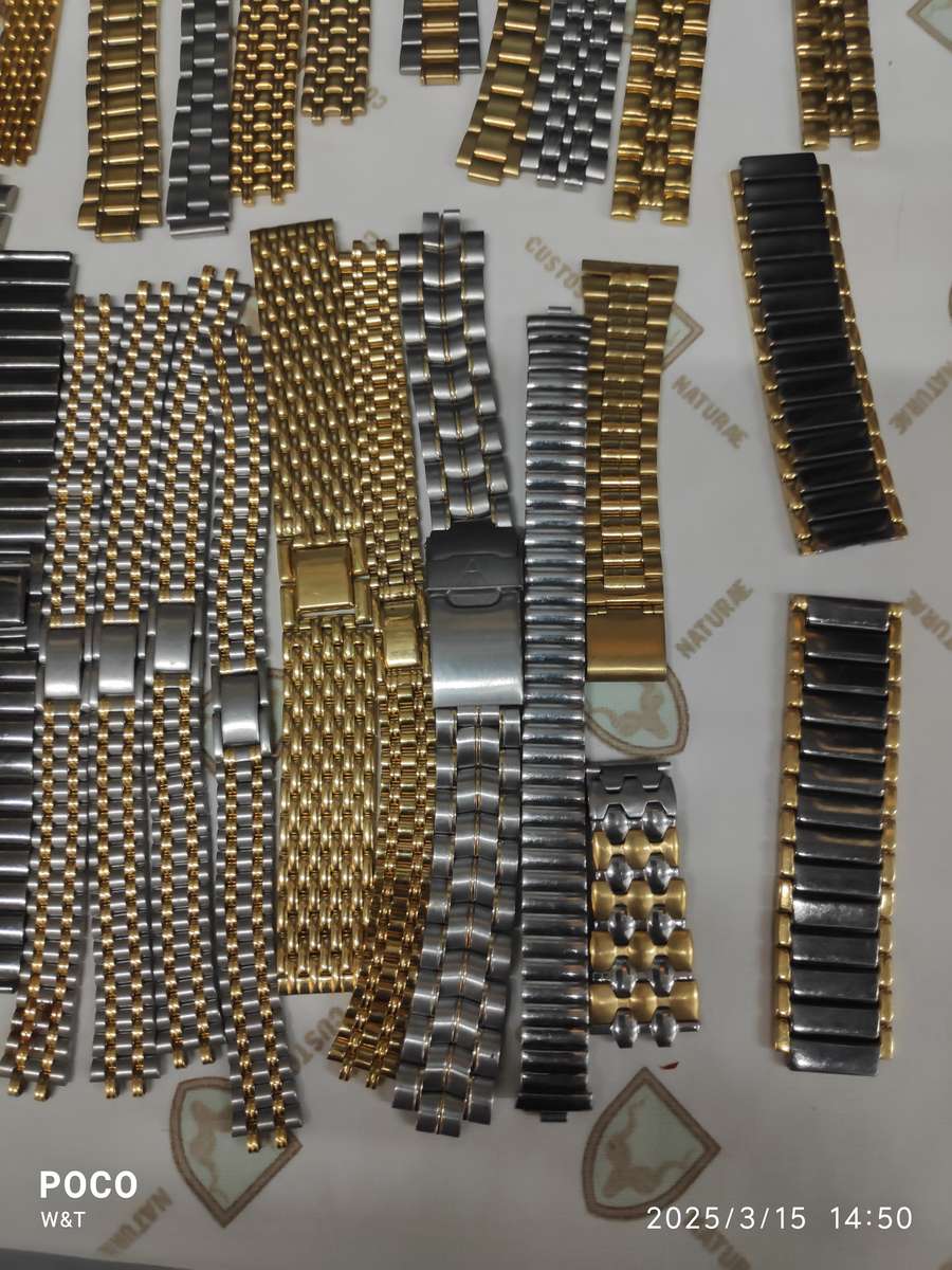 Mixed lot of NEW ladies and gent bracelets