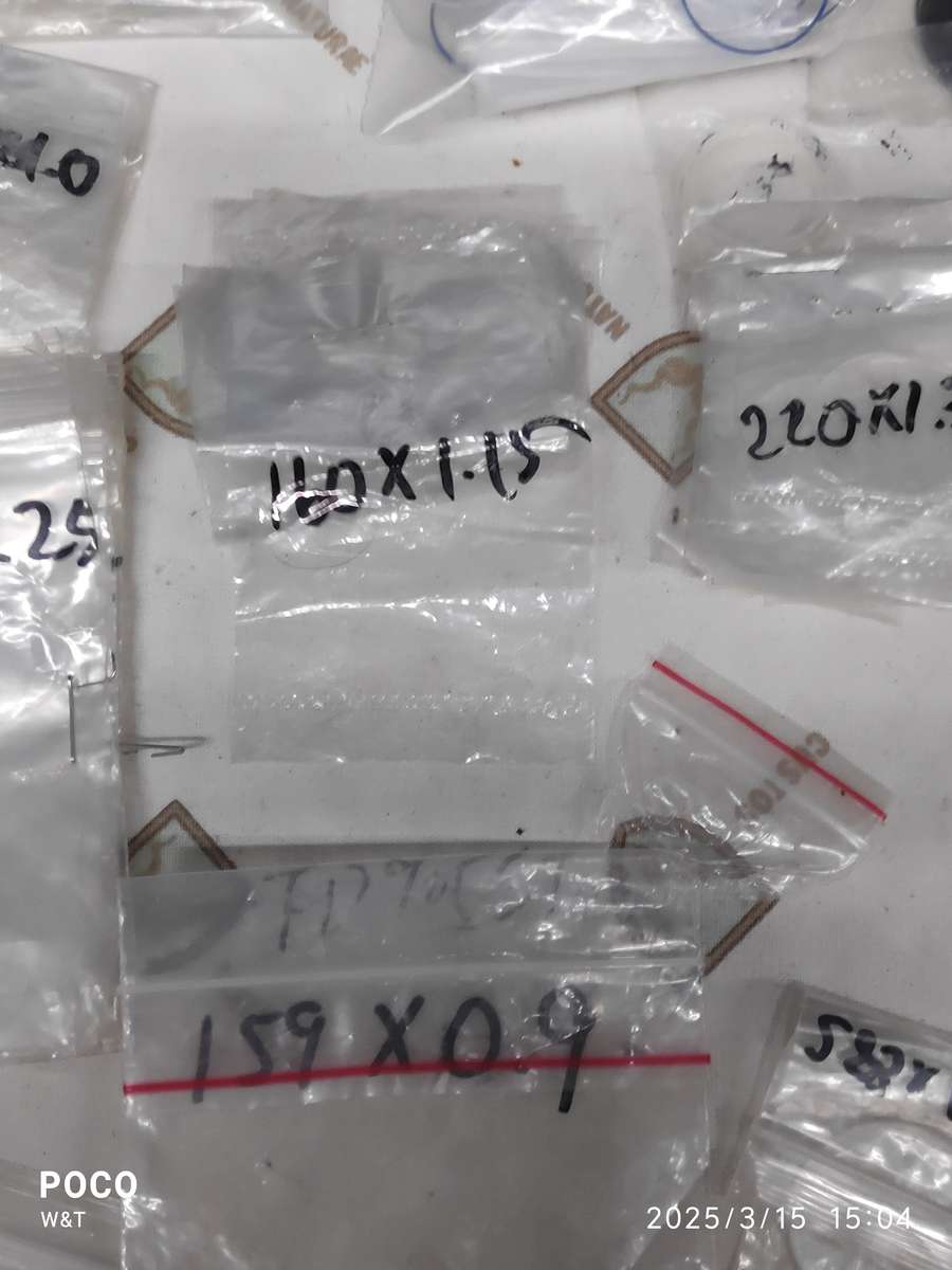 New Mixed Mineral Watch Glass