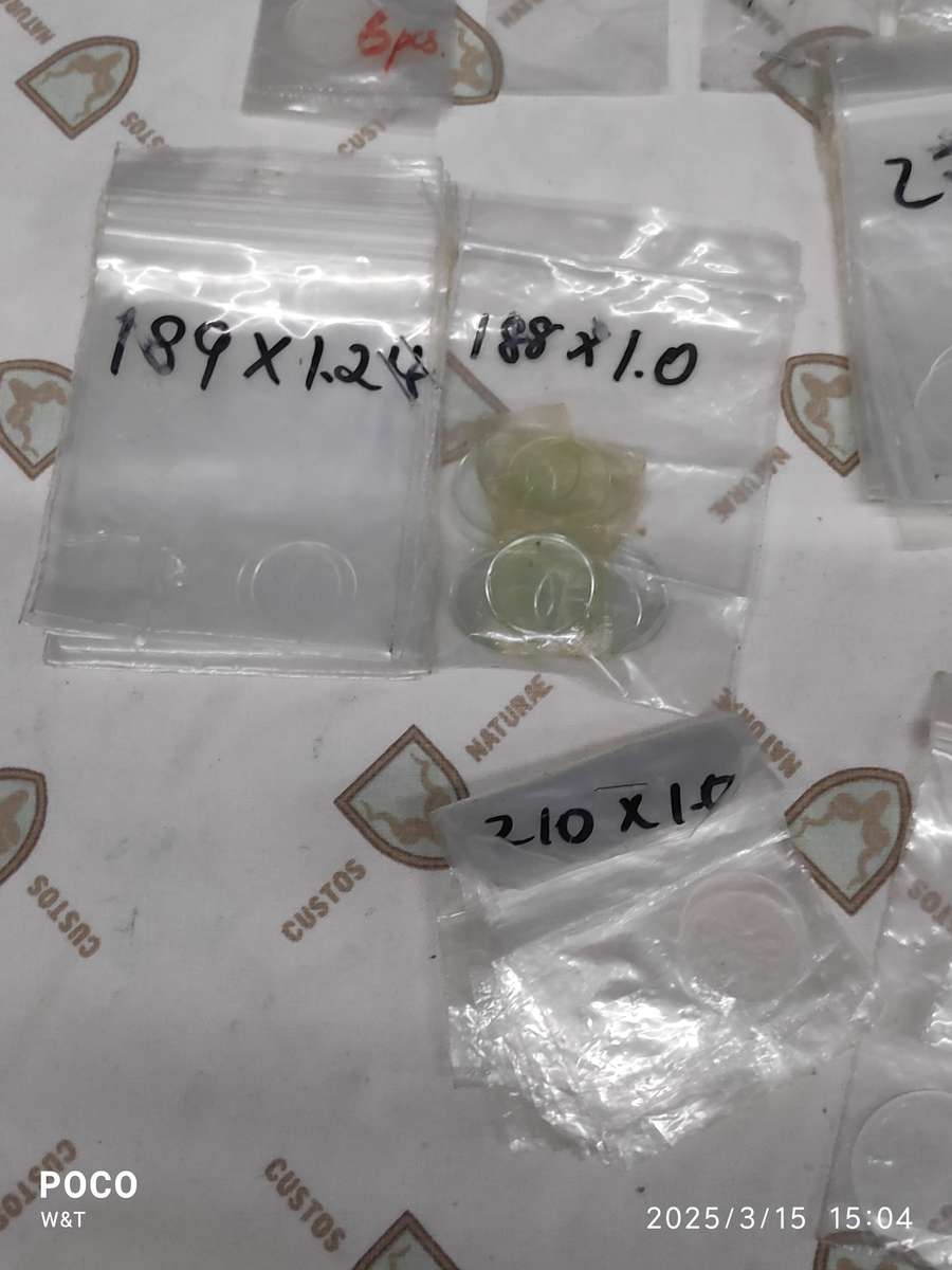 New Mixed Mineral Watch Glass