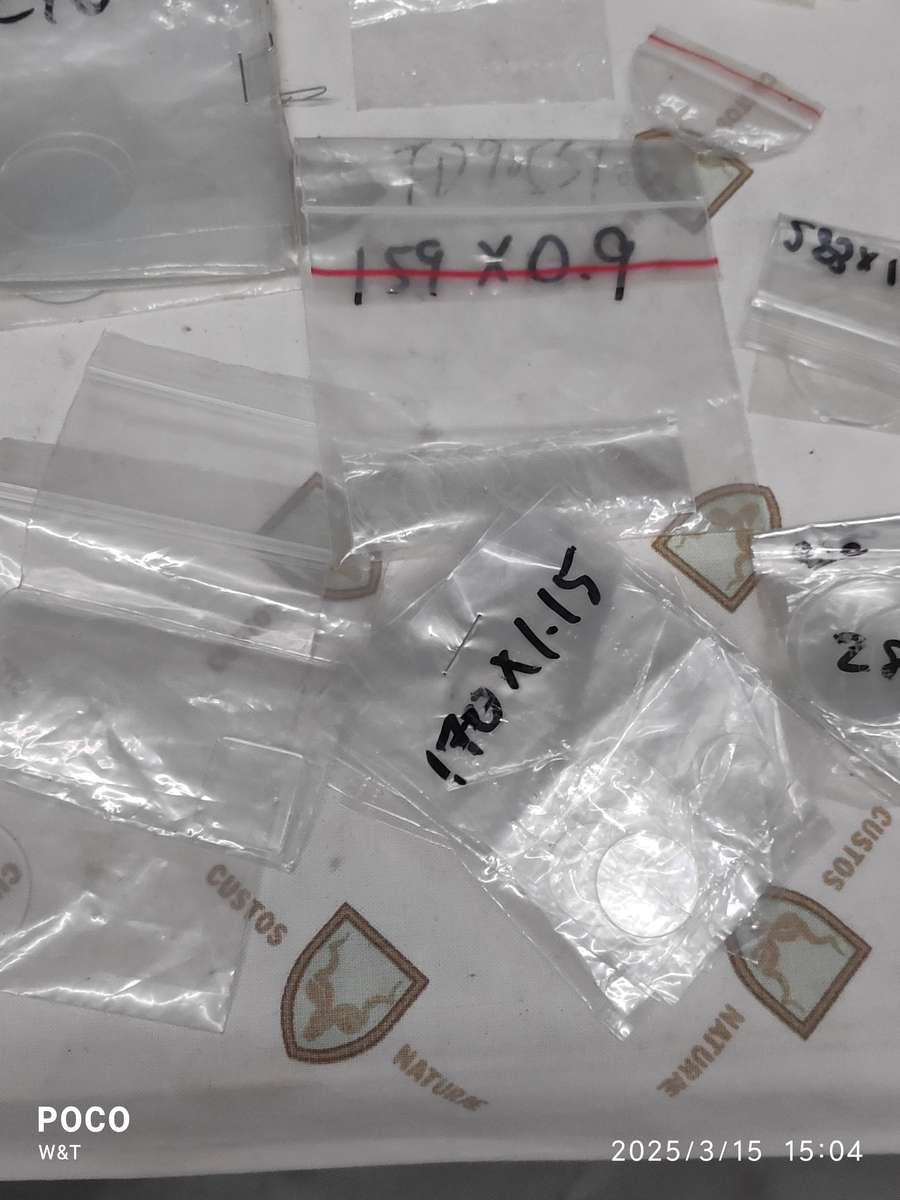 New Mixed Mineral Watch Glass