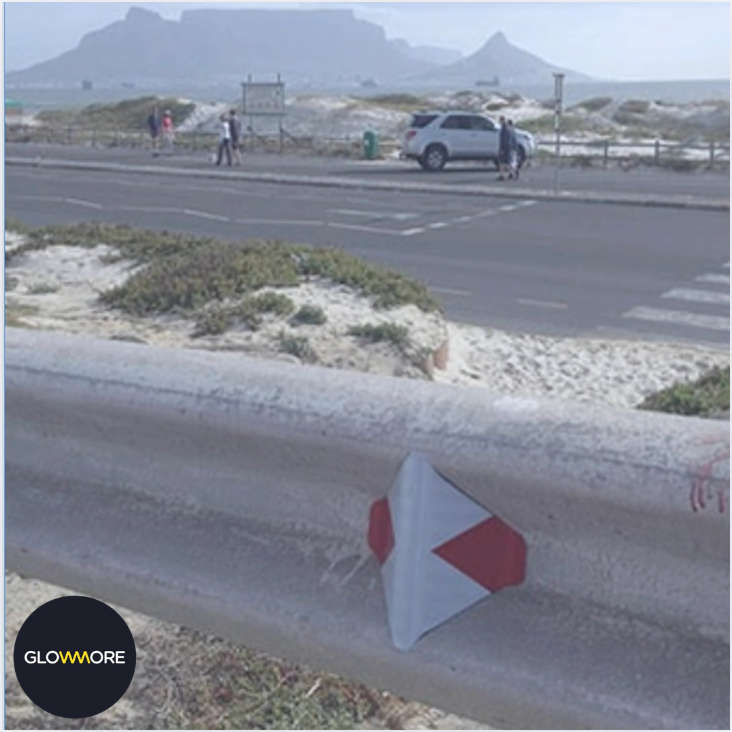 Guardrail Reflectors