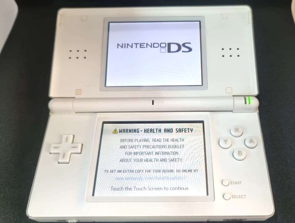 Great Condition Nintendo DS Lite