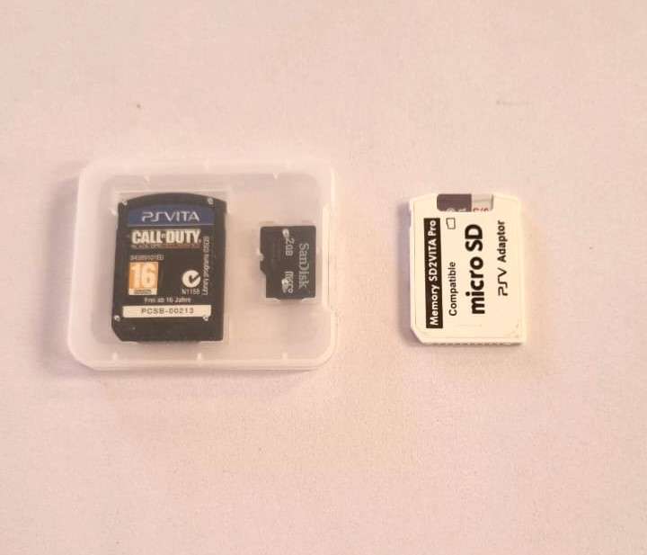 PLAYSTATION VITA IN BOX BUNDLE