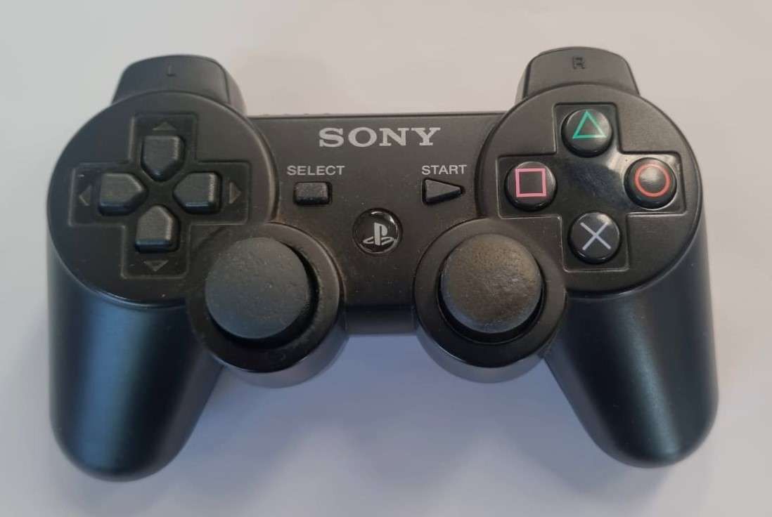 Stunning Clean PS3 Bundle