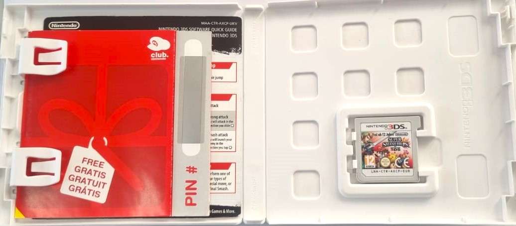 Amazing Condition Nintendo 3DS XL Bundle