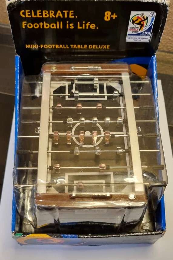 FIFA 2010 WORLD CUP MINI FOOTBALL TABLE DELUXE