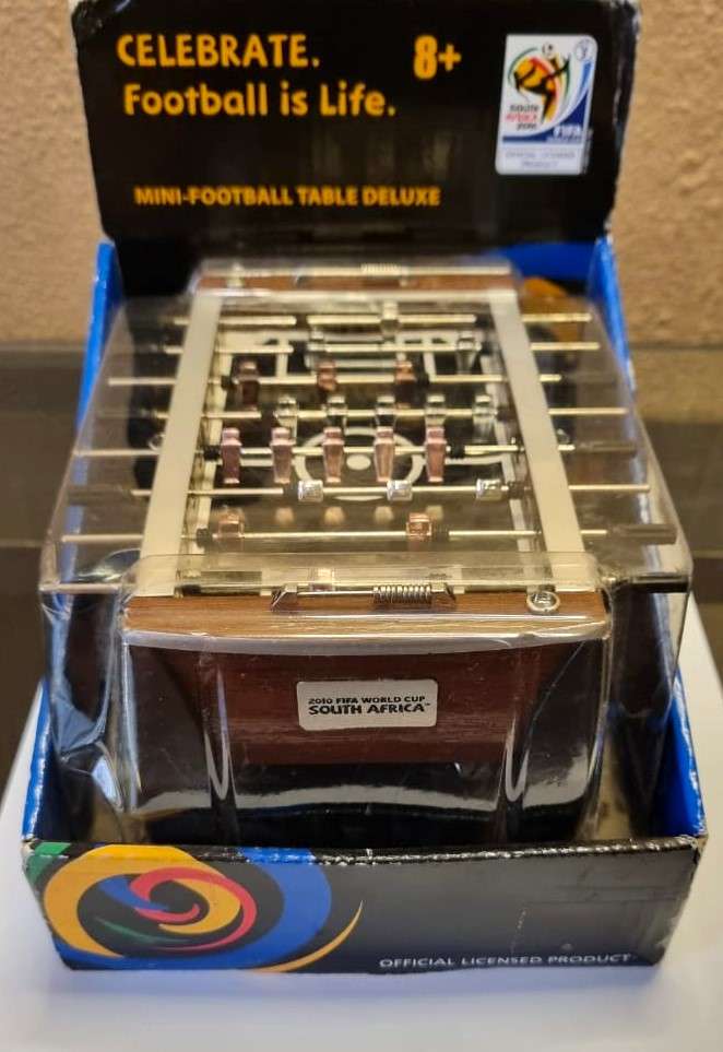 FIFA 2010 WORLD CUP MINI FOOTBALL TABLE DELUXE