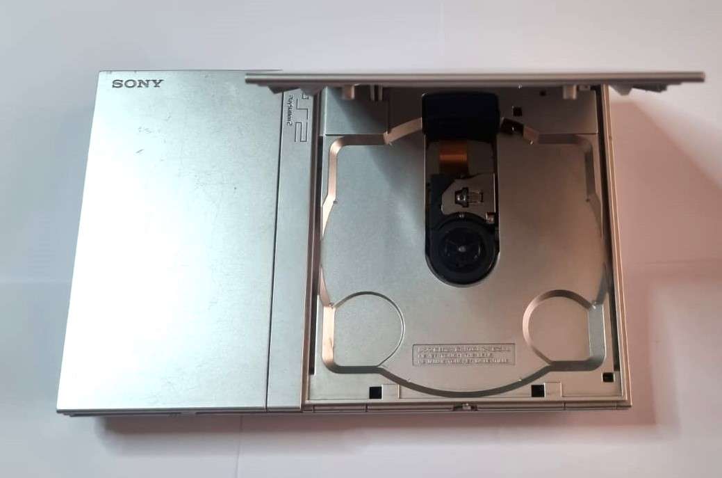 Sony Playstation 2 Console (Teseted powers on)