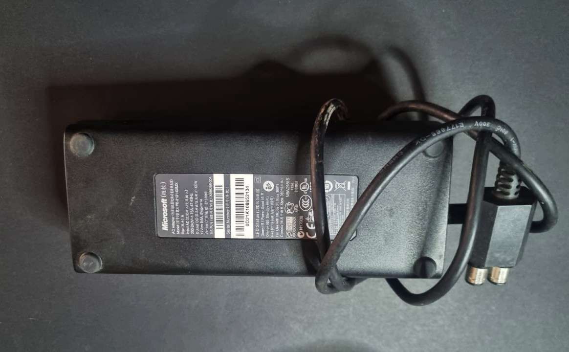 Incredible Condition XBOX 360S