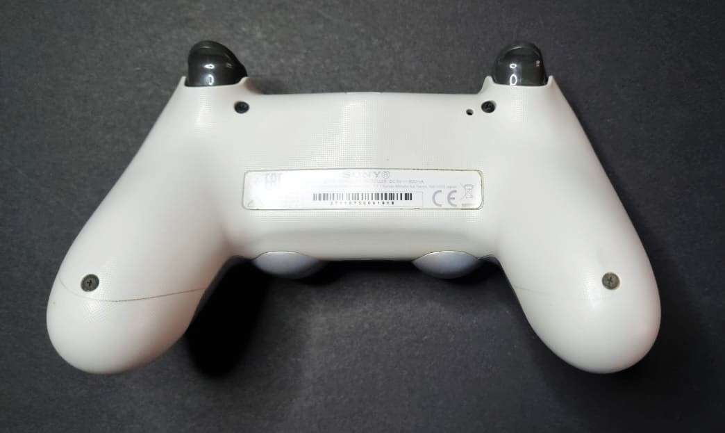 Rare Limited Edition Silver Playstation 4 Slim Bundle