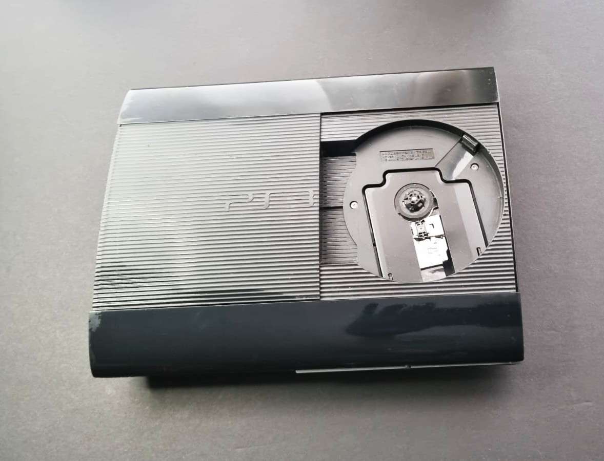 Great Condition Sony Playstation 3 Super Slim