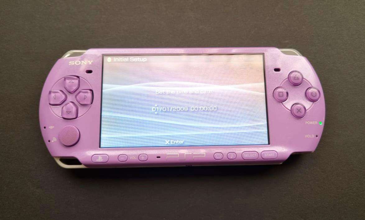 Sony PSP 3001 Hannah Montana Limited Edition