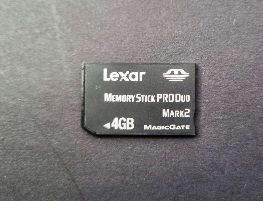 Great Condition Sony PSP Street Bundle