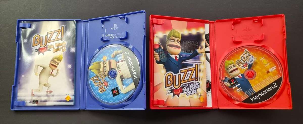 BUZZ PS2 COLLECTION WITH CONTROLLERS