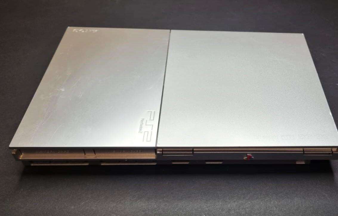 Amazing Condition Playstation 2 SCPH-9000x Model Silver Edition Bundle