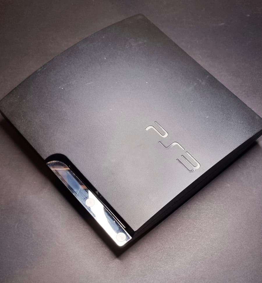 Sony PlayStation 3 Slim  250GB (CECH-2004B)  + Fallout 3 GOTY