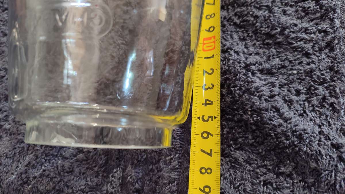 VINTAGE CHALWYN LANTERN GLOBE