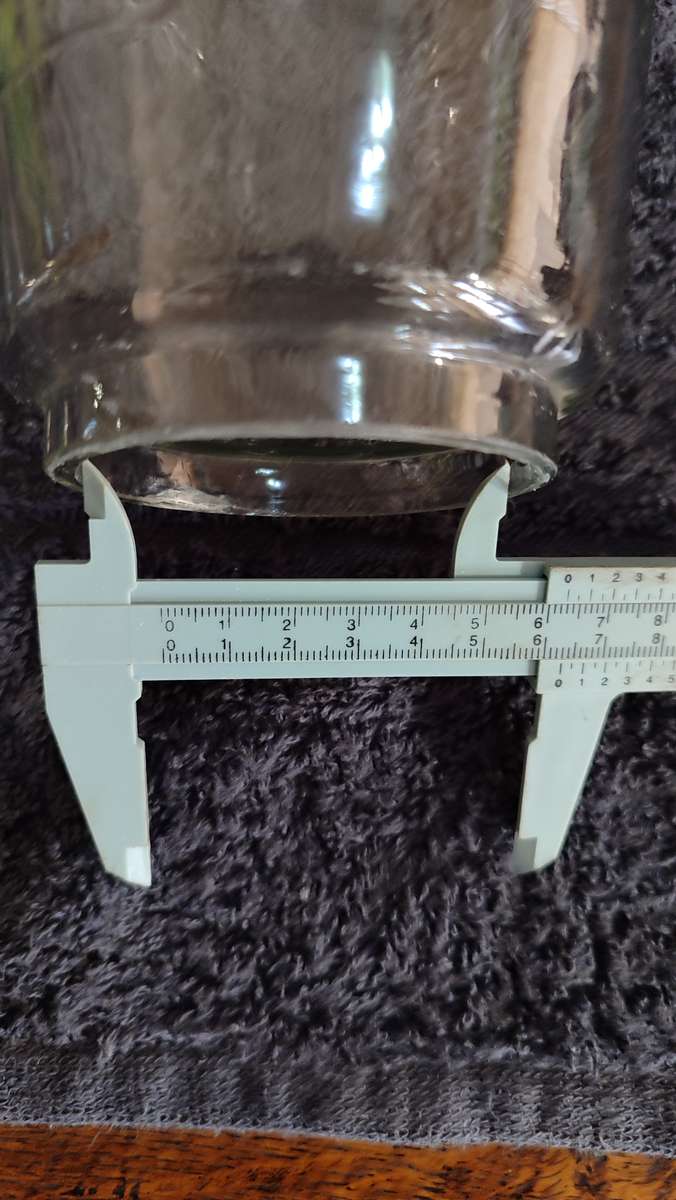 VINTAGE CHALWYN LANTERN GLOBE