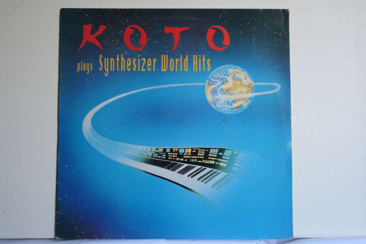 KOTO -  PLAYS SYNTHESIZER WORLD HITS  - VG+/VG+