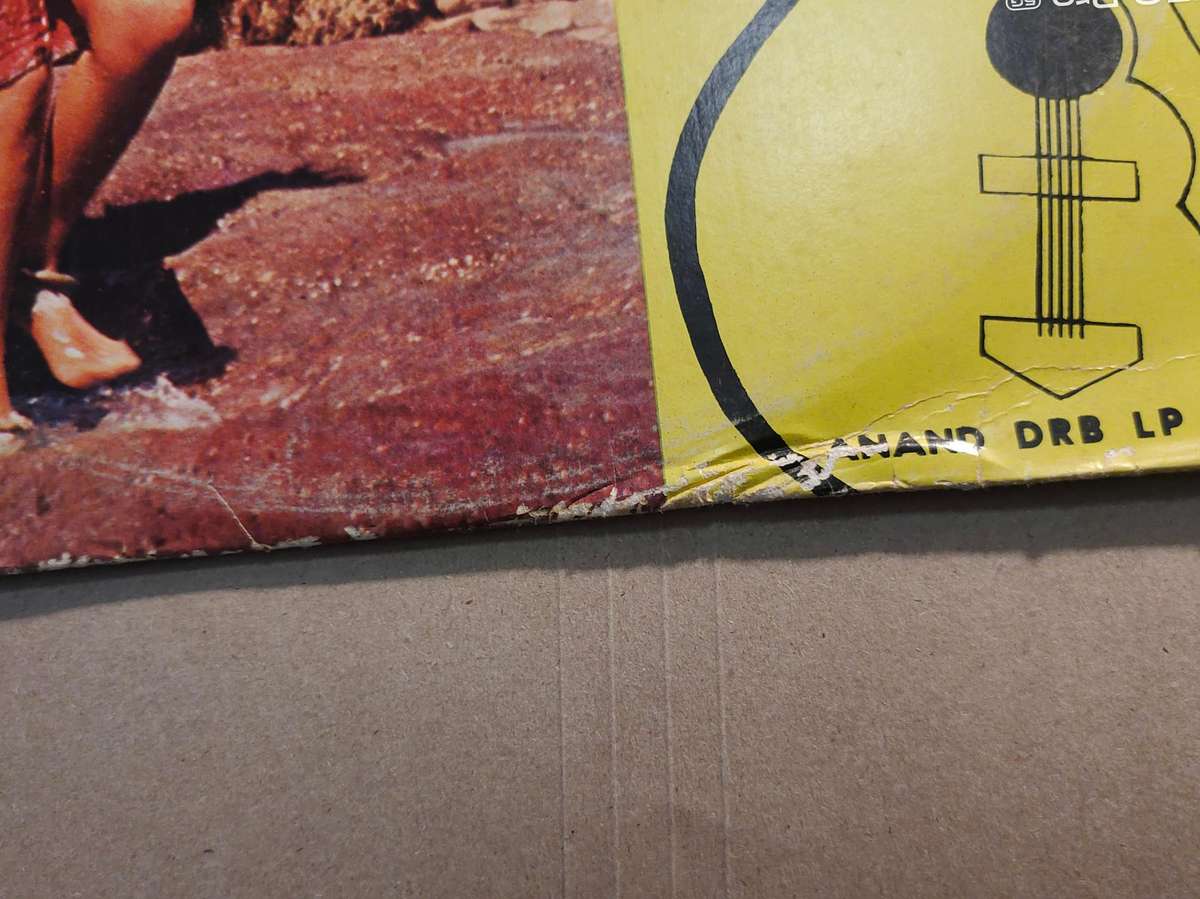 SARASWATHIE SHAINAAZ - BOMBAY TOUCH -G/EX-