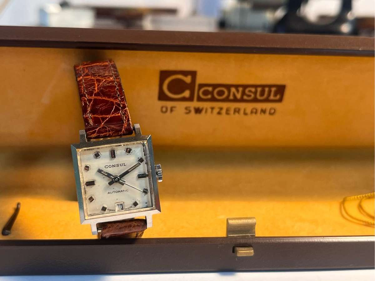 CONSUL ladies Watch BEAUTIFUL VINTAGE !!!