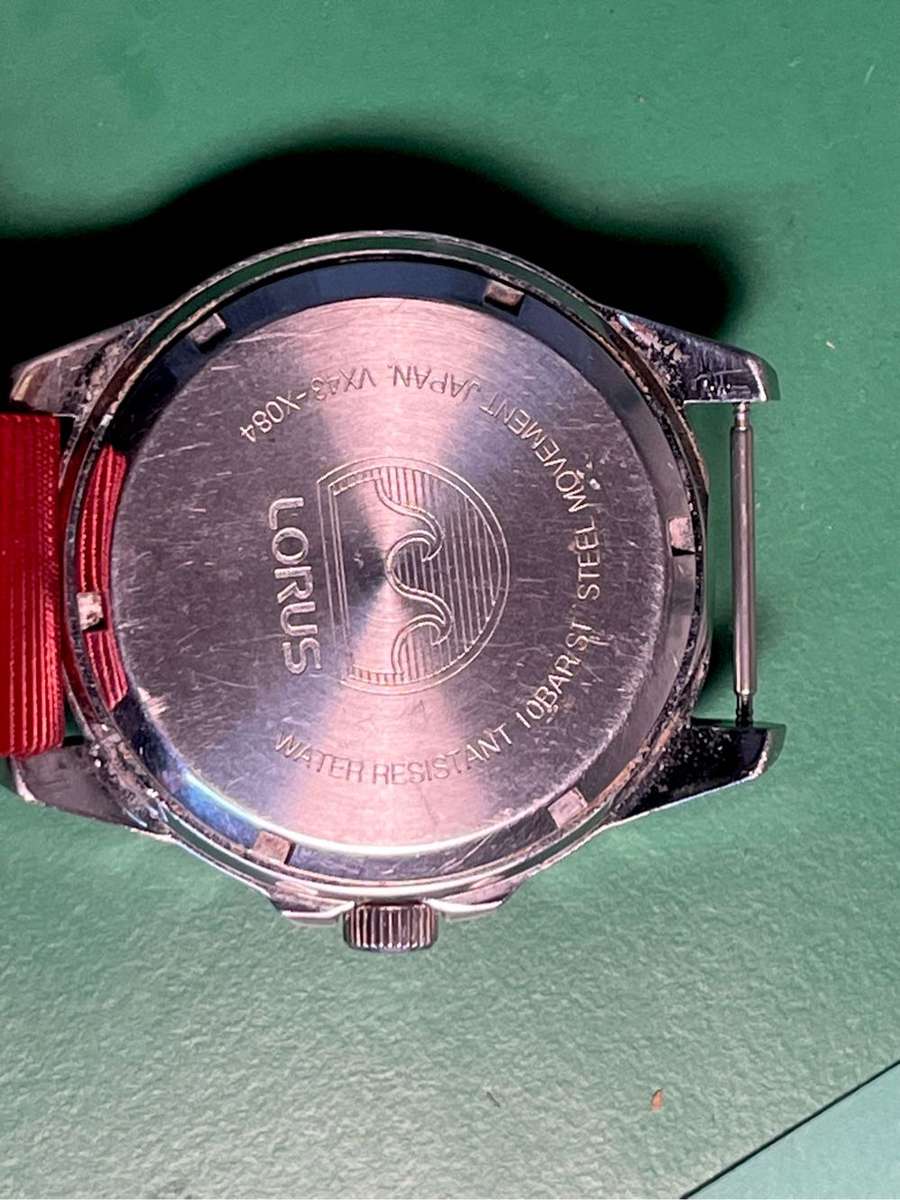 LORUS 42mm quartz Watch