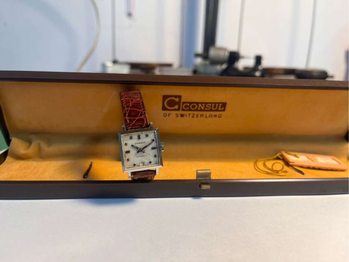CONSUL ladies Watch BEAUTIFUL VINTAGE !!!