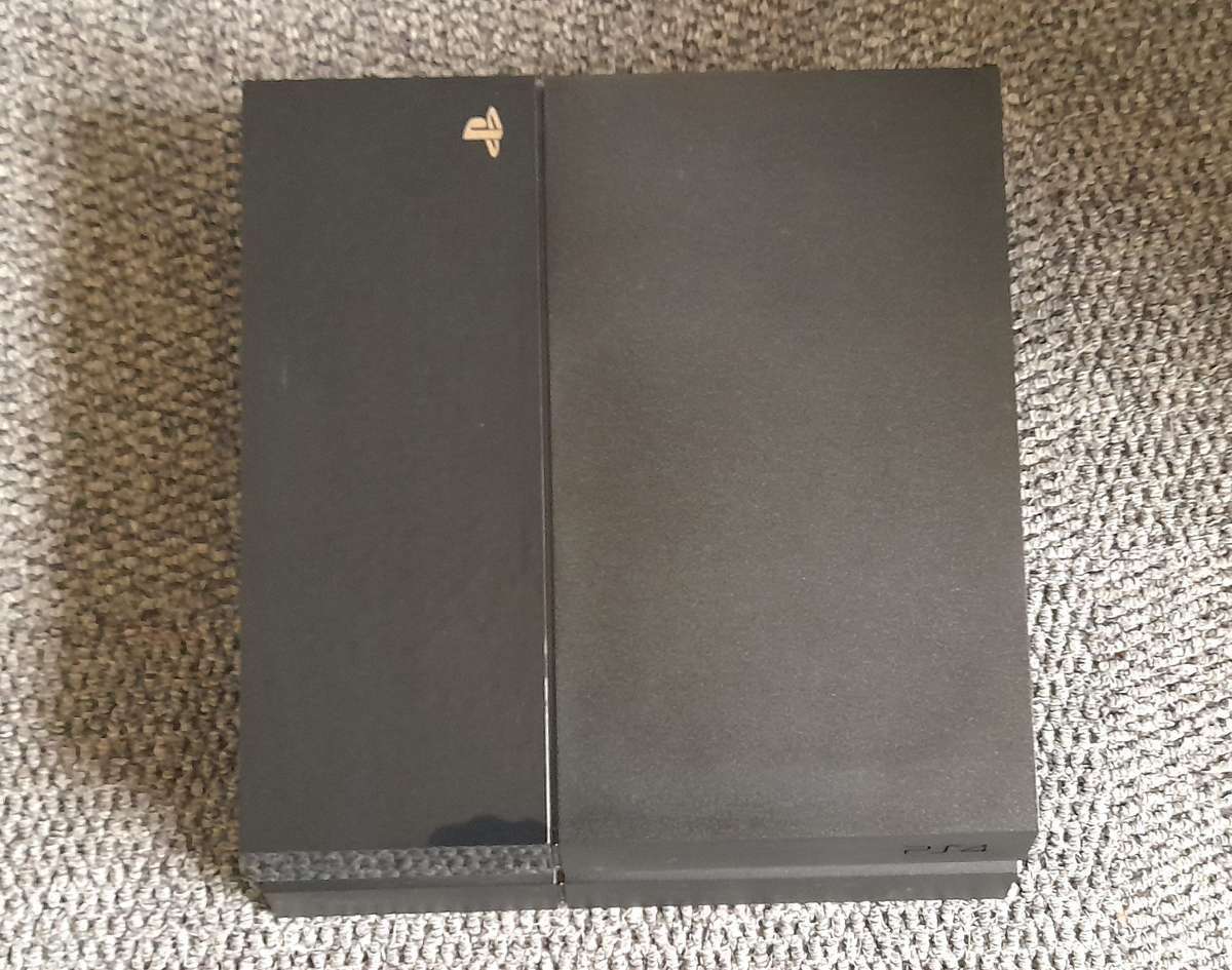 PS4 Console