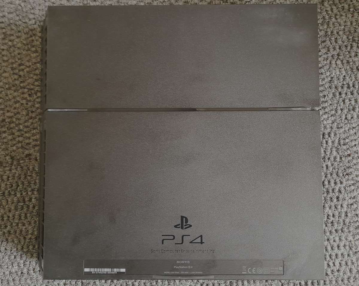 PS4 Console