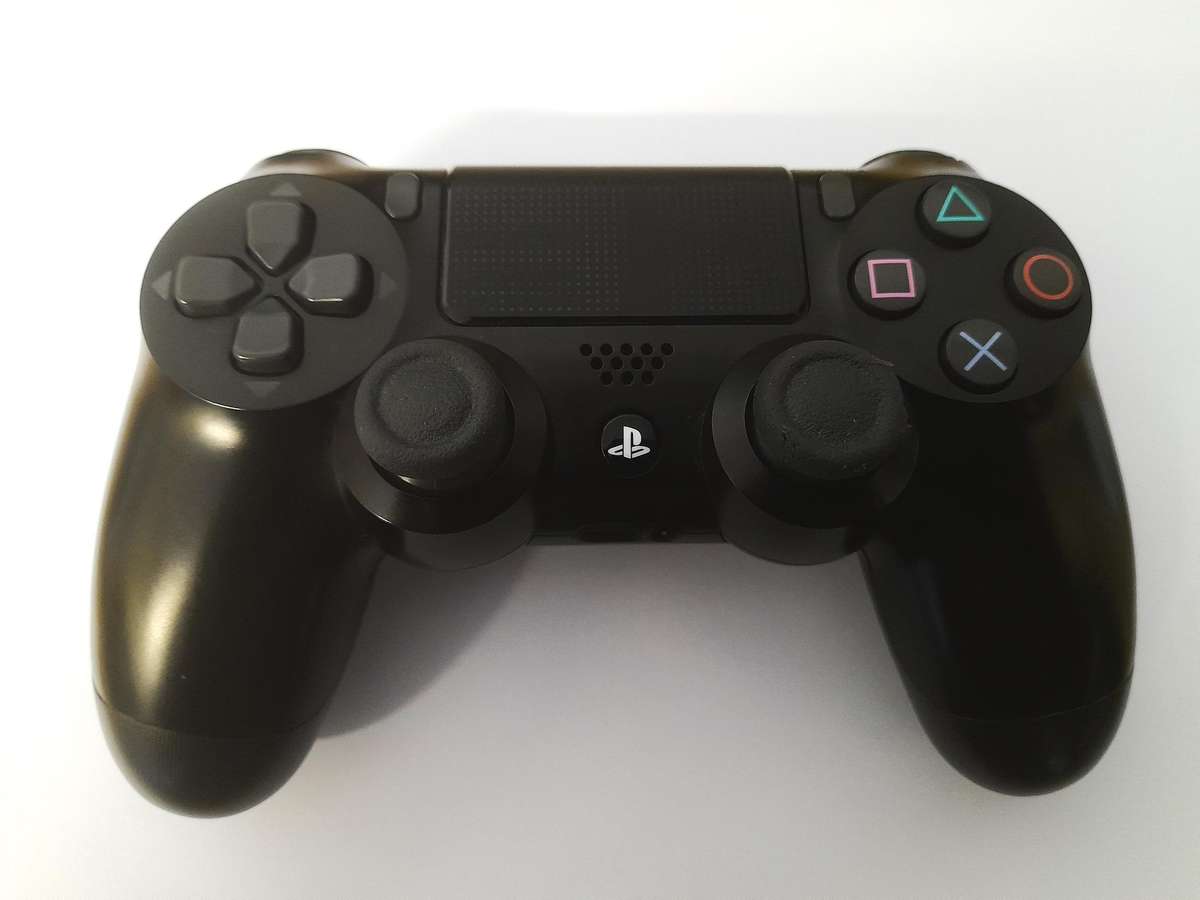 PS4 Controller