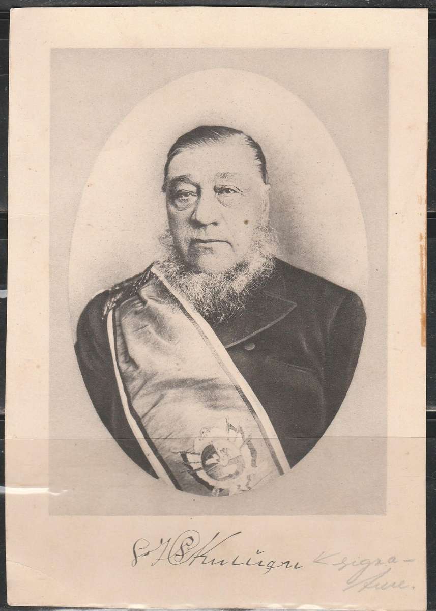 A PHOTO OF PRESEDENT KRUGER WITH A SIGNATURE BOTTOM LOOK SCAN