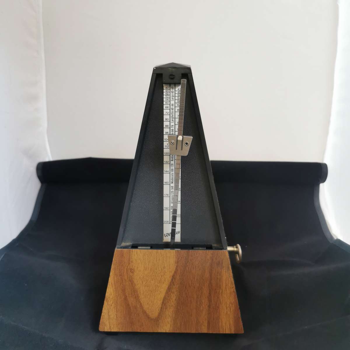 Old Wittner Metronome in beautifule condition ( Read Description)