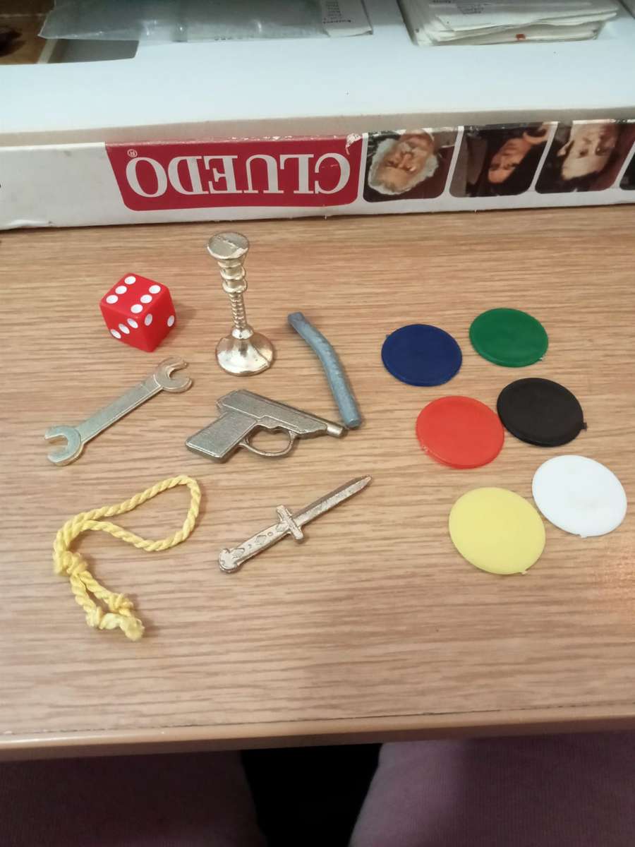 Vintage Manhattan 1972 Cluedo Board Game