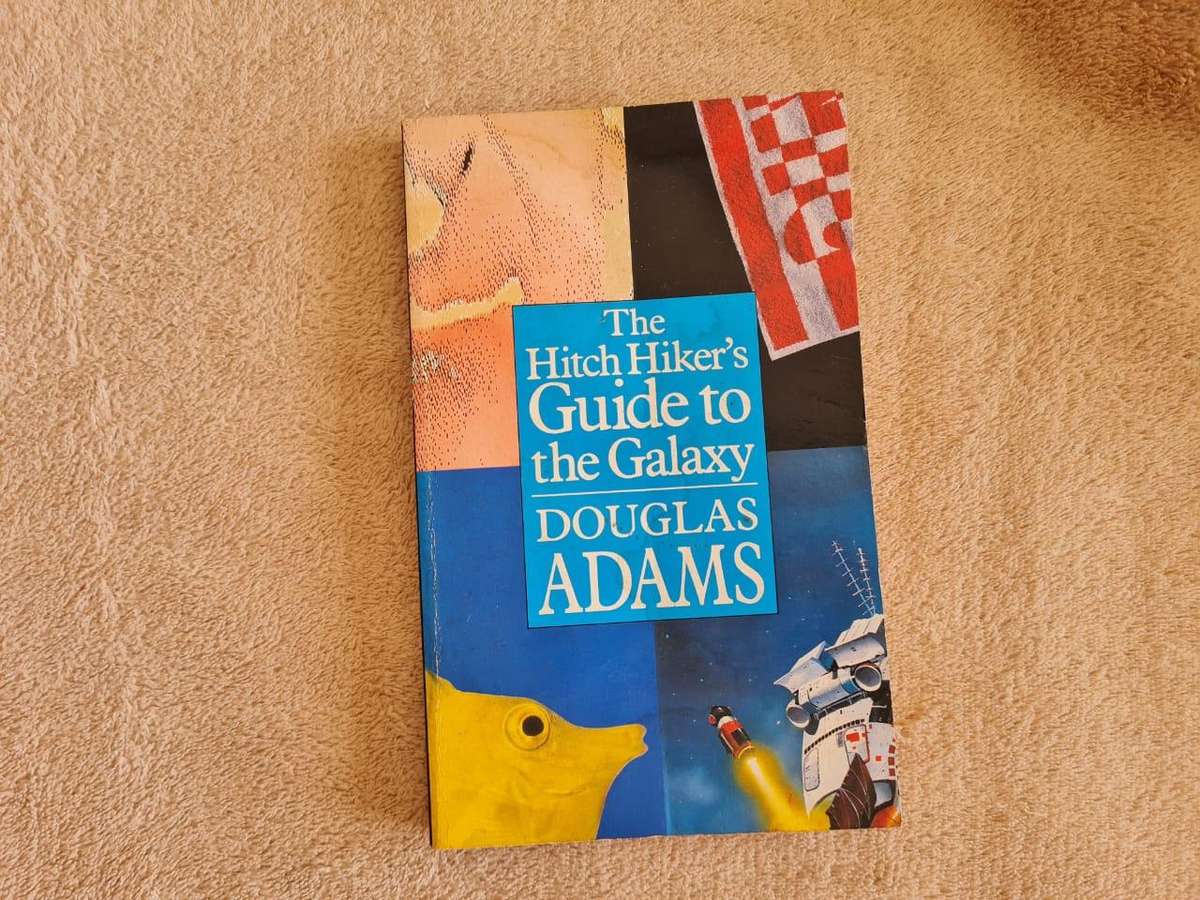 The HitchHiker's Guide to the Galaxy | Douglas Adams