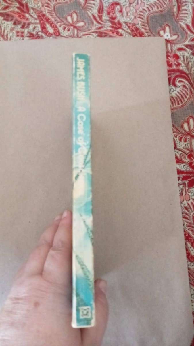 A Case of Conscience  James Blish (Vintage 1975 Arrow Paperback)