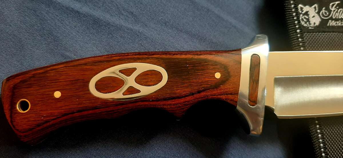 BEAUTIFUL 33CM HUNTING KNIFE WITH WOODEN HANDLE