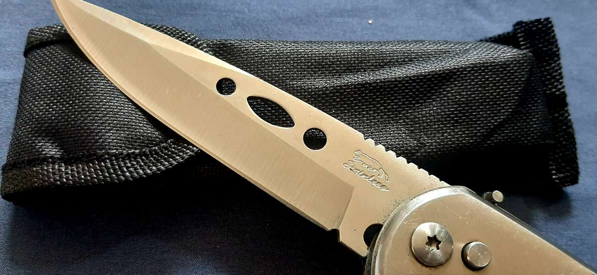 BEAUTIFUL CRAFTED 24CM SWITCHBLADE KNIFE