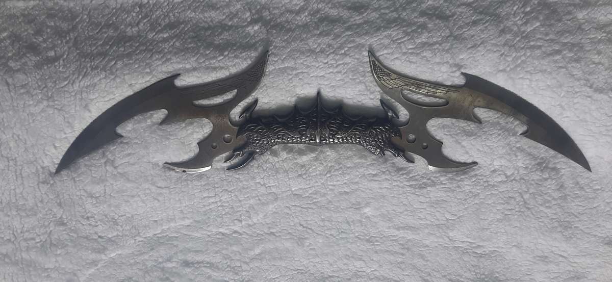 EXQUISITE DOUBLE BLADED FANTASY WEAPON (46.5CM)