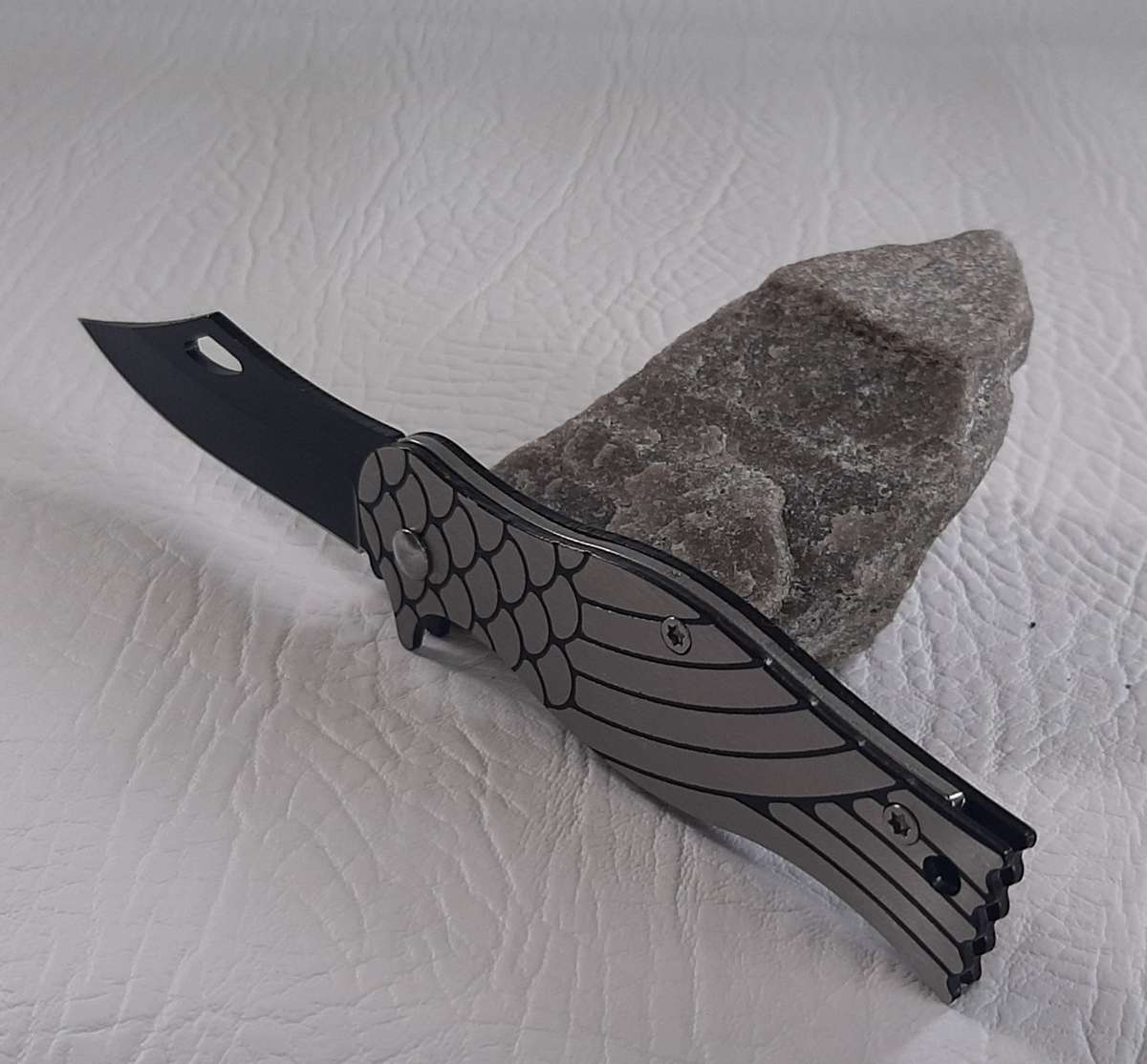 15CM LIGHT WEIGHT STAINLESS-STEEL POCKET KNIFE