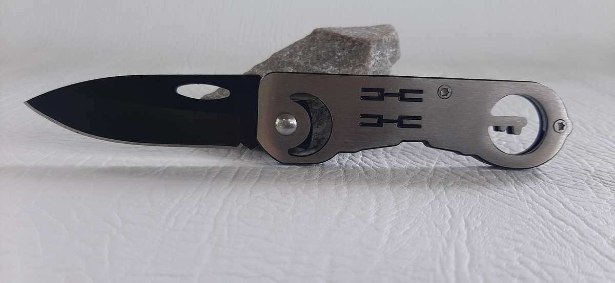 15CM LIGHT WEIGHT STAINLESS-STEEL POCKET KNIFE