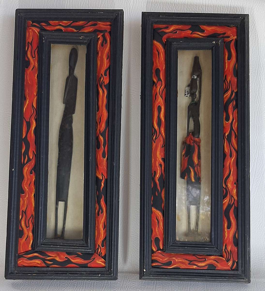 VINTAGE FRAMED SET OF AFRICAN WOODEN CARVINGS
