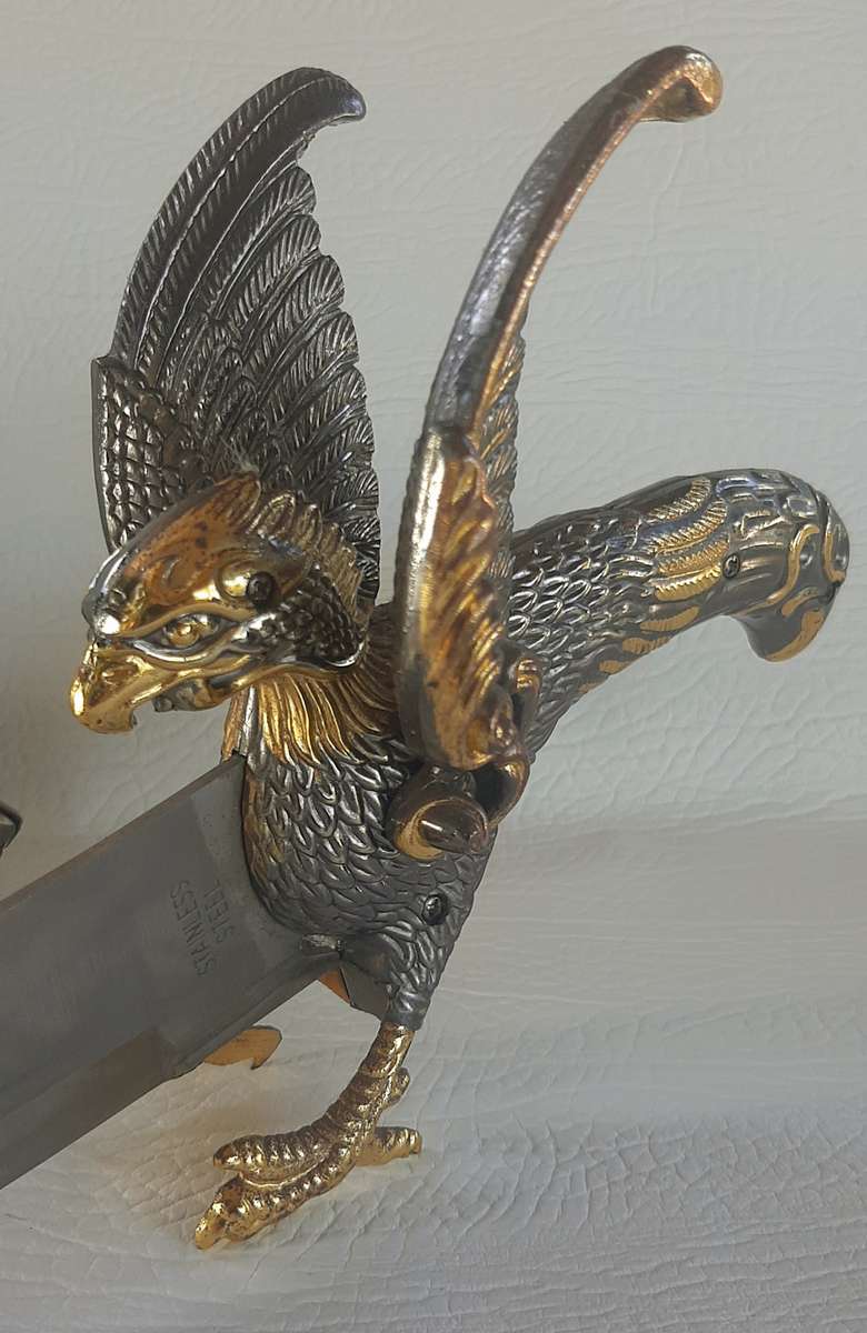 RARE DECORATIVE STAINLESS-STEEL BLADE DAGGER WITH INTRICATE SHEATH DESIGN