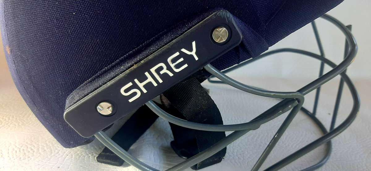 Shrey Cricket Helmet - Medium Size