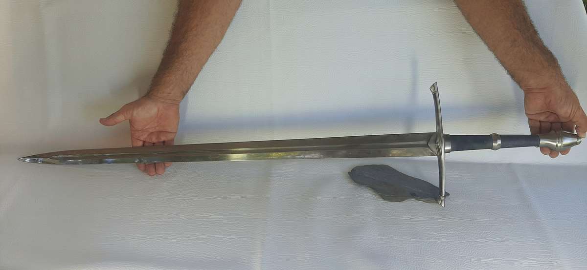 Andúril - The Flame of the West - Legendary Sword of Aragorn