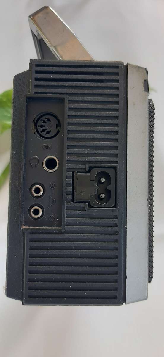 VINTAGE PHILIPS TAPE DECK RADIOS - UNTESTED