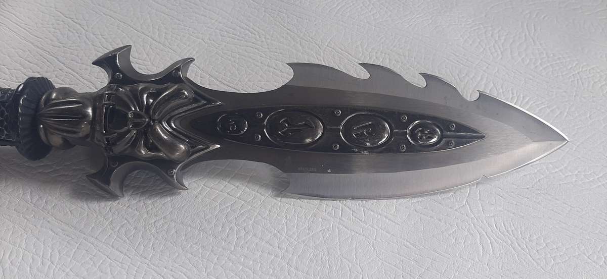 DAGGER OF JUSTICE - IMPOSING & HEAVY STAINLESS-STEEL BLADE (44CM)