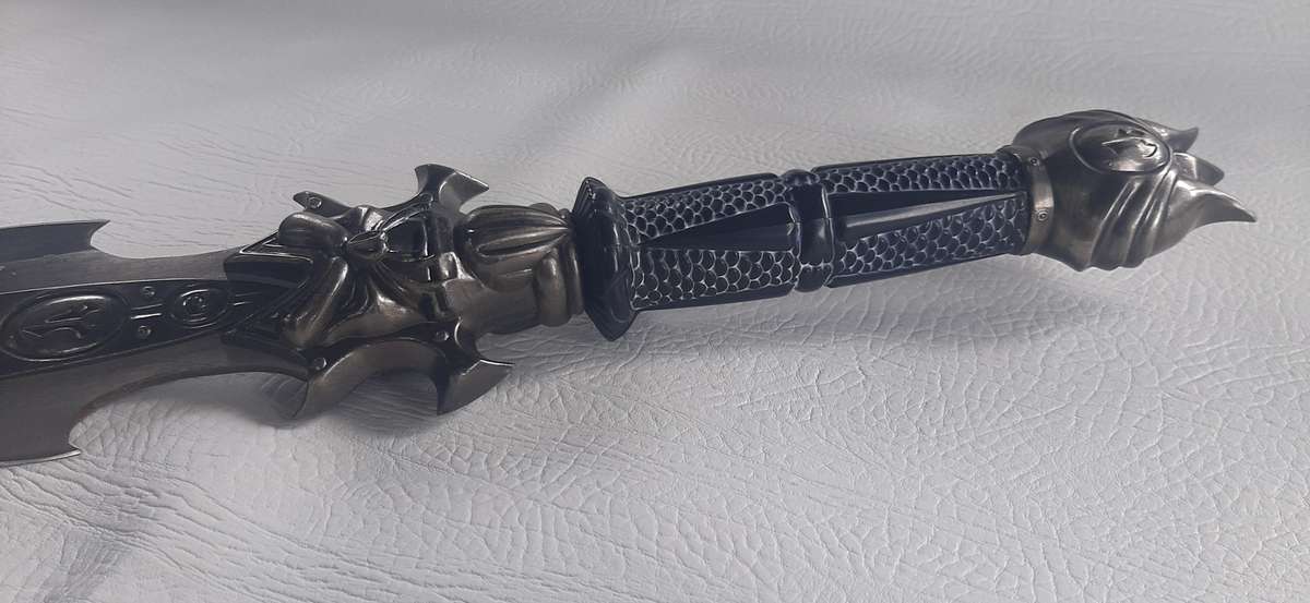 DAGGER OF JUSTICE - IMPOSING & HEAVY STAINLESS-STEEL BLADE (44CM)