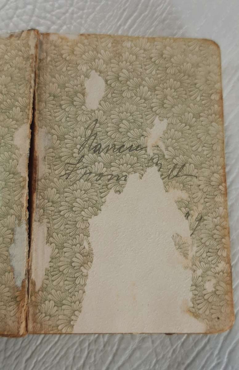 ANTIQUE BOOK OF COMMON PRAYER - RUBY 32mo EDITION